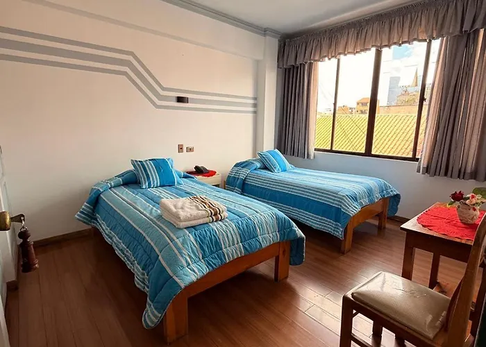 City Hotel